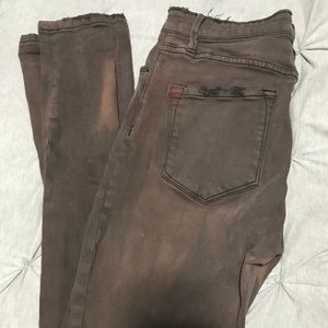 BDG Jeans - Frayed ✨ 3 for $15